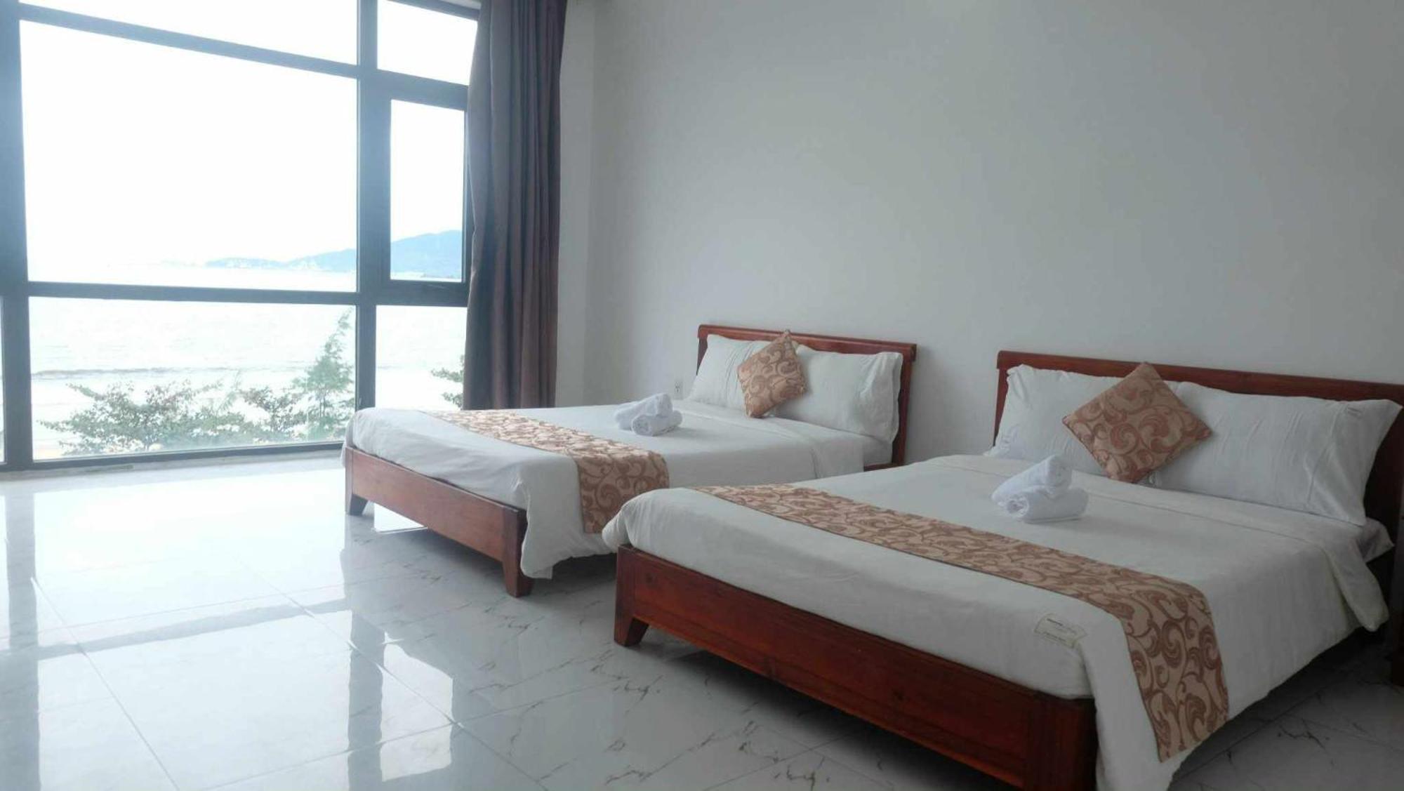 Rose Hotel Danang Exterior photo