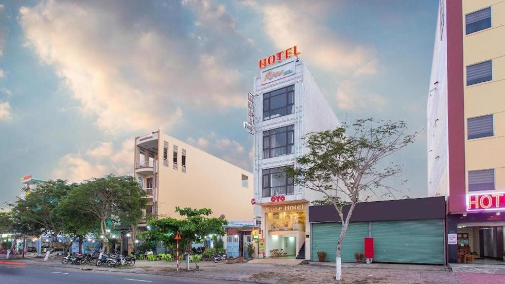 Rose Hotel Danang Exterior photo