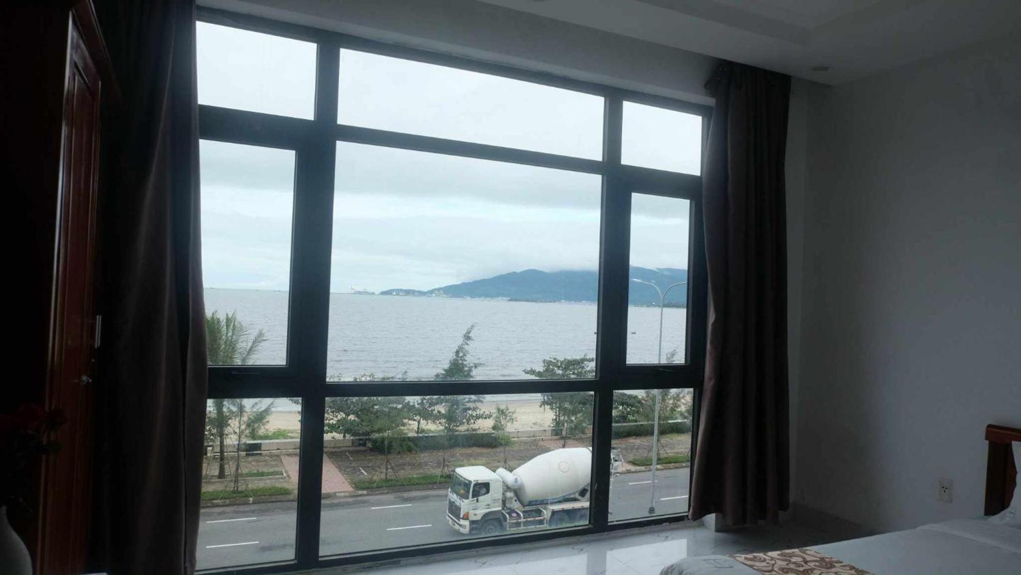Rose Hotel Danang Exterior photo