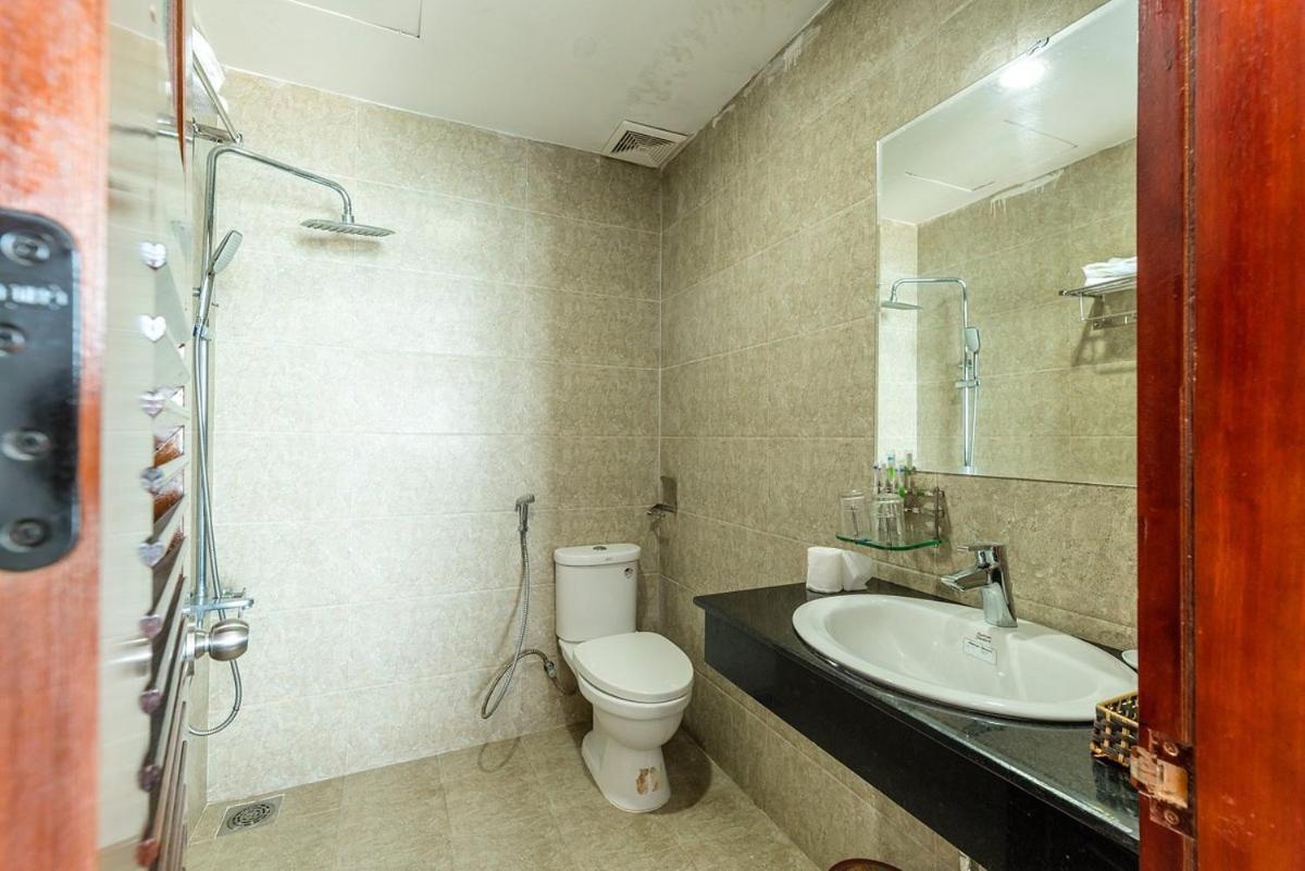 Rose Hotel Danang Exterior photo