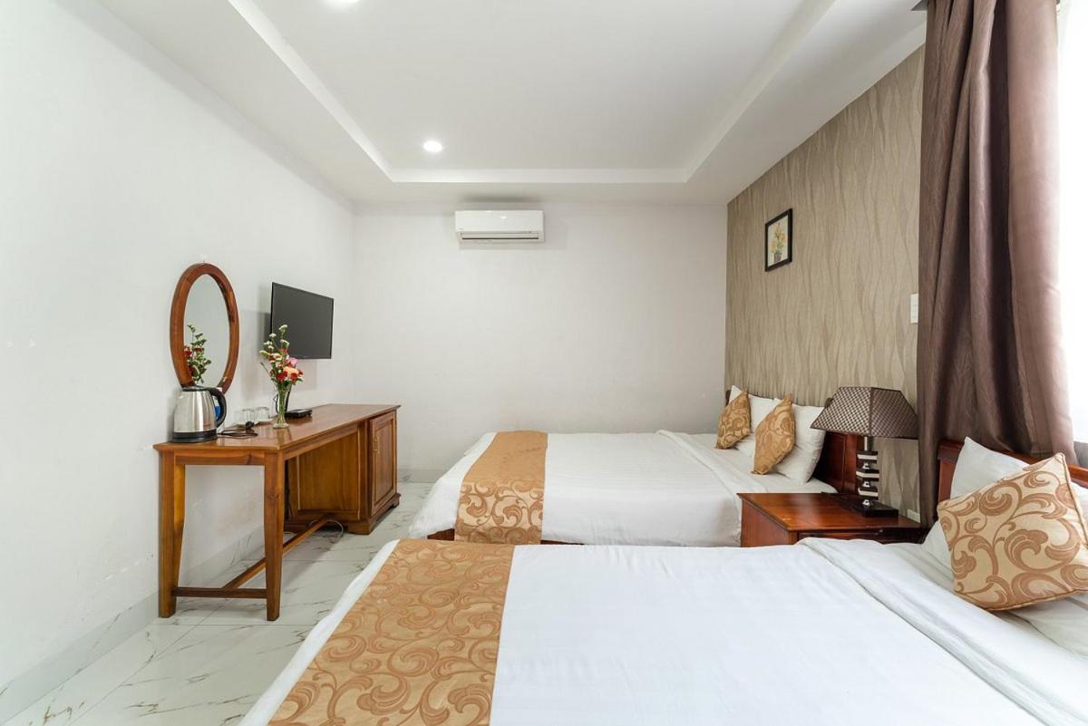 Rose Hotel Danang Exterior photo